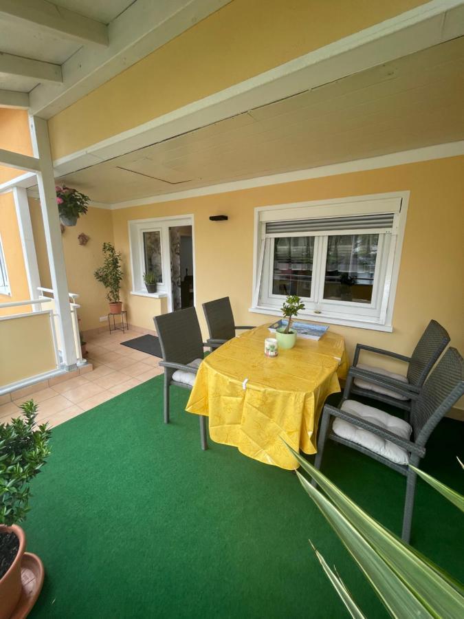 Haus Annabell Diese Unterkunft Steht Baufirmen Nicht Zur Verfuegung Bad Krozingen Εξωτερικό φωτογραφία